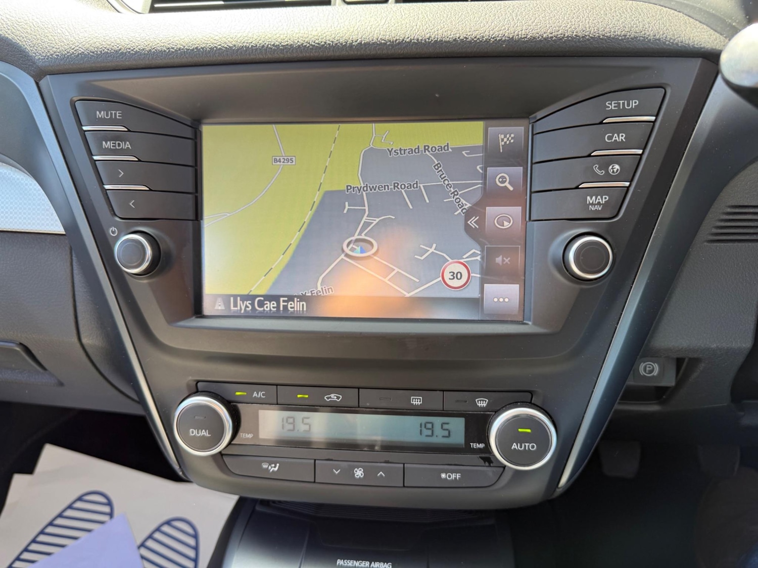 Used Toyota Avensis 2016 for sale - 76996613: Photo 18