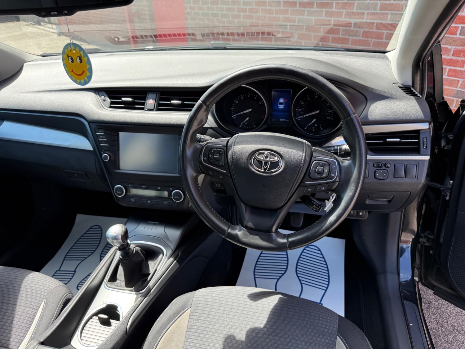 Used Toyota Avensis 2016 for sale - 76996613: Photo 23