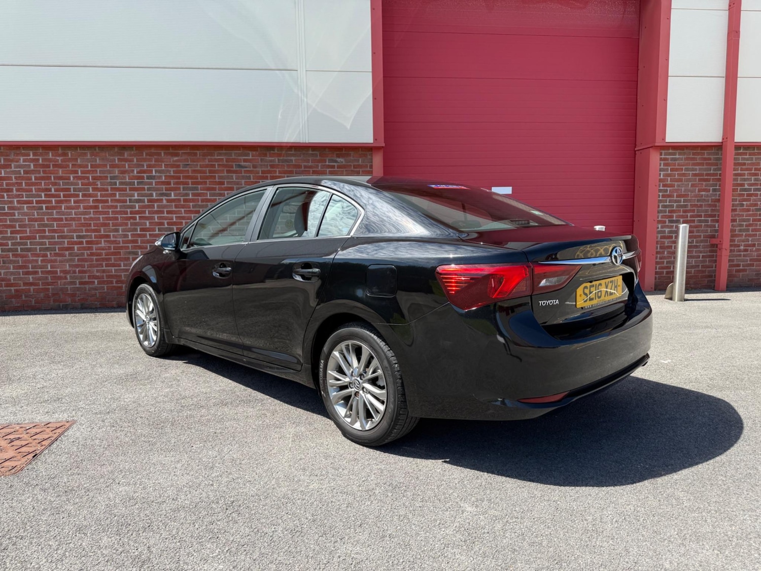 Used Toyota Avensis 2016 for sale - 76996613: Photo 3