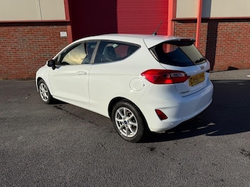 Used Ford Fiesta 2018 for sale - 78309831: Photo