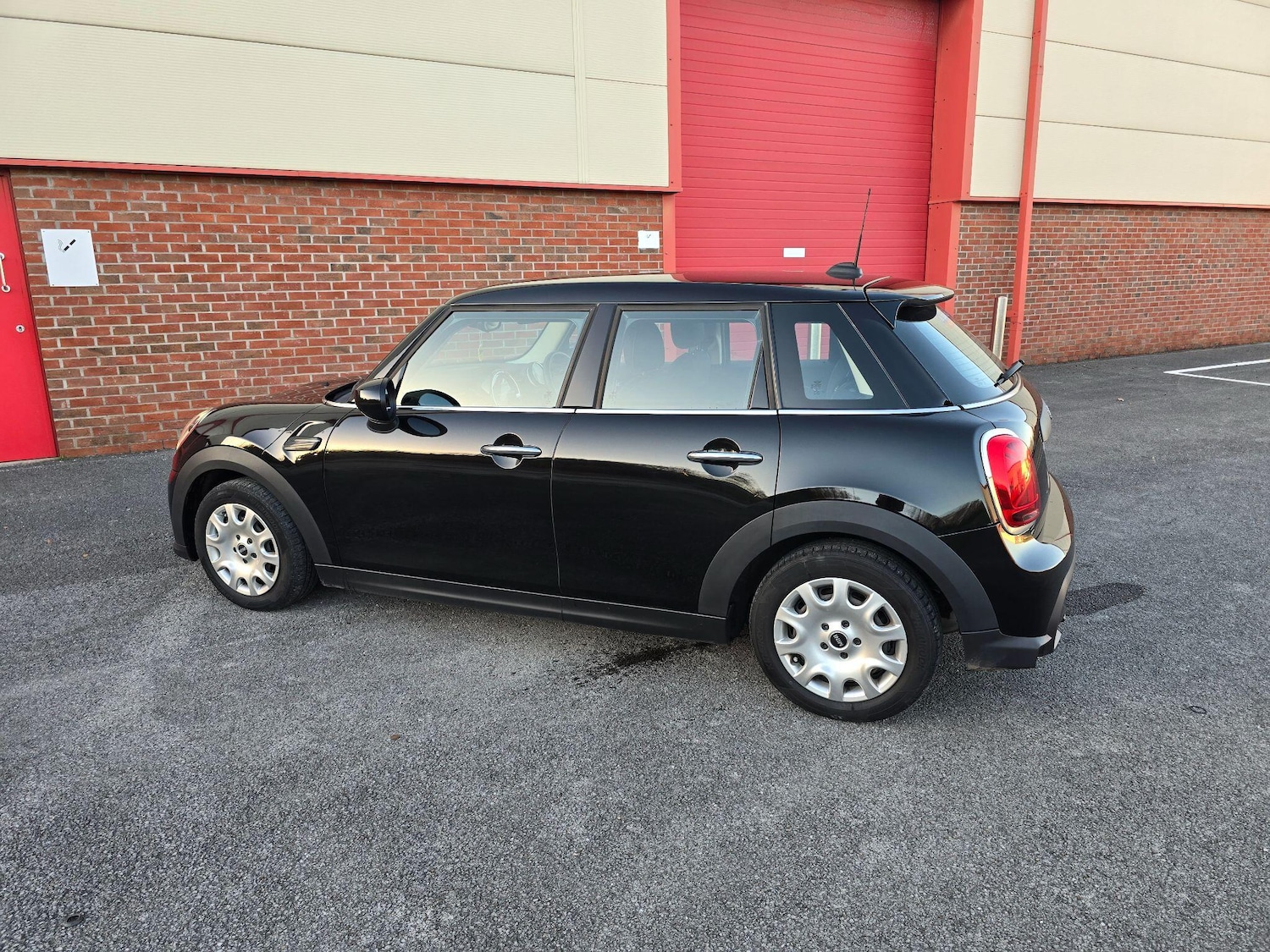 Used MINI Hatch 2021 for sale - 76539025: Photo 16