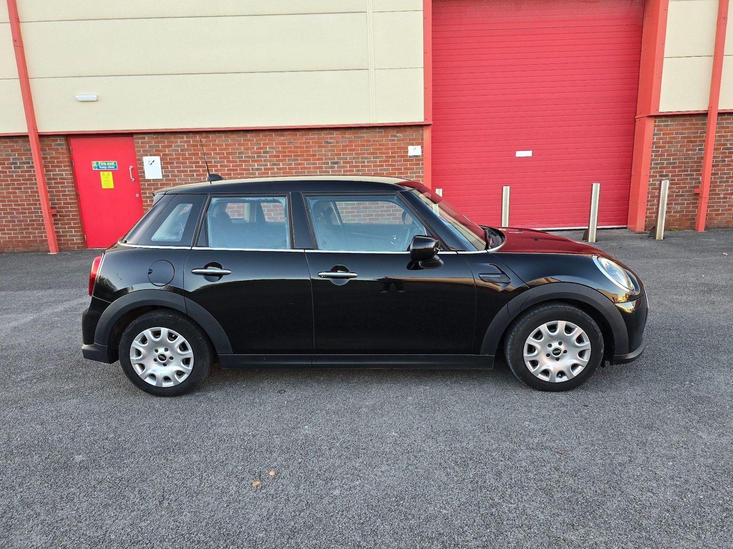 Used MINI Hatch 2021 for sale - 76539025: Photo 18