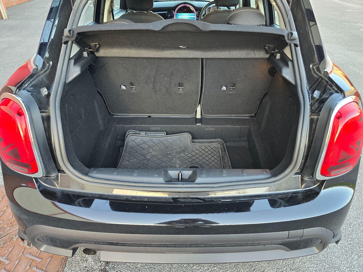 Used MINI Hatch 2021 for sale - 76539025: Photo 23