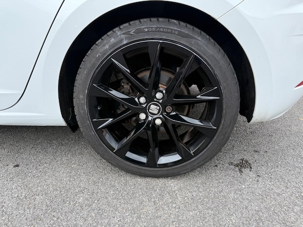 Used SEAT Leon 2019 for sale - 75459374: Photo 10