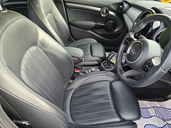 Used MINI Hatch 2021 for sale - 72901837: Photo 12