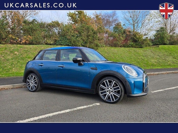 Used MINI Hatch 2021 for sale - 72901837: Photo 1