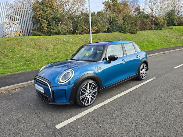 Used MINI Hatch 2021 for sale - 72901837: Photo 4