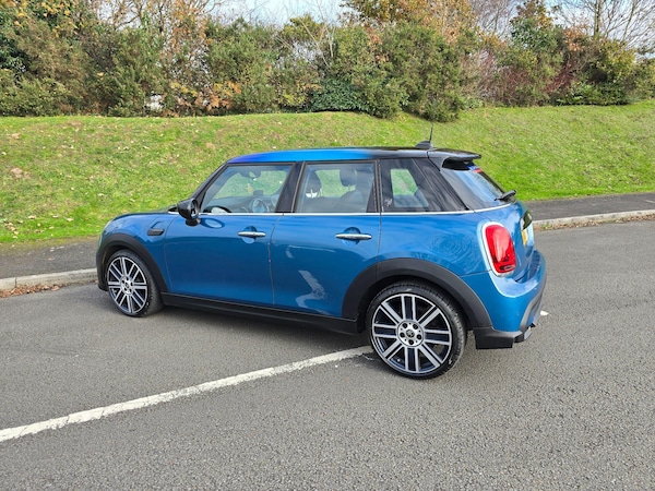 Used MINI Hatch 2021 for sale - 72901837: Photo 6