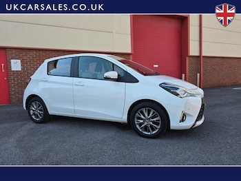 Used Toyota Yaris 2017 for sale - 76990741: Photo