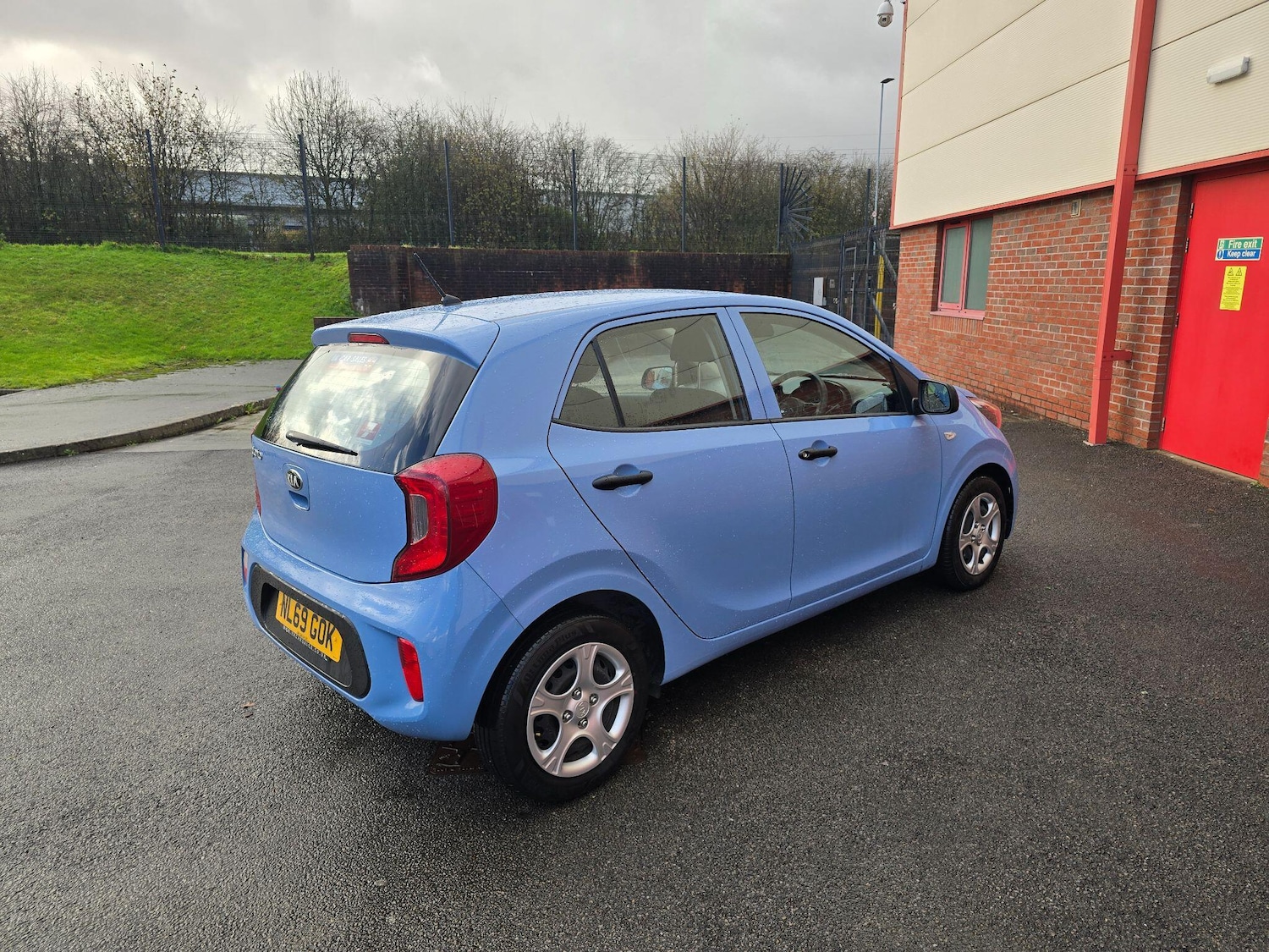 Used Kia Picanto 2019 for sale - 76727728: Photo 18