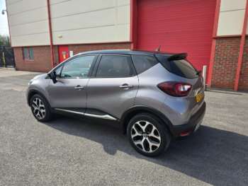 Used Renault Captur 2017 for sale - 74173826: Photo