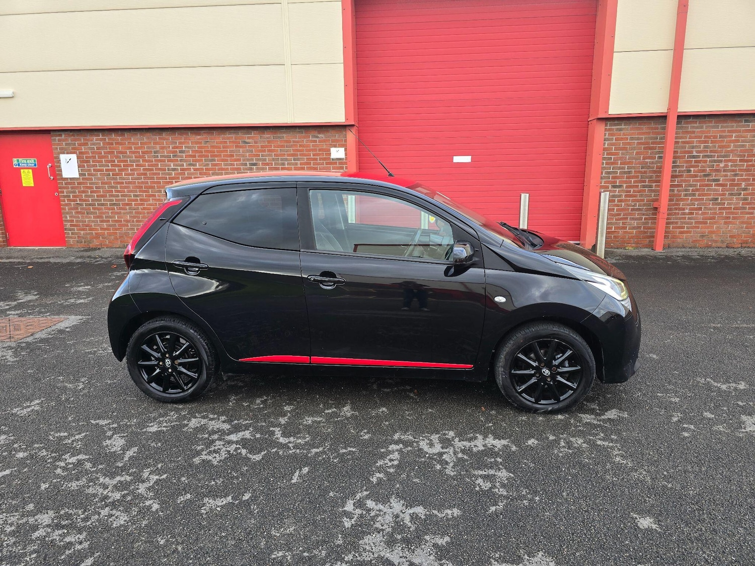 Used Toyota AYGO 2019 for sale - 76994538: Photo 10