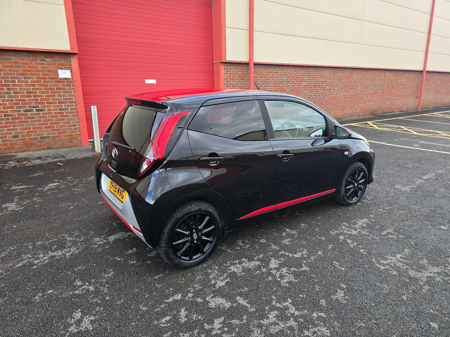Used Toyota AYGO 2019 for sale - 76994538: Photo 11