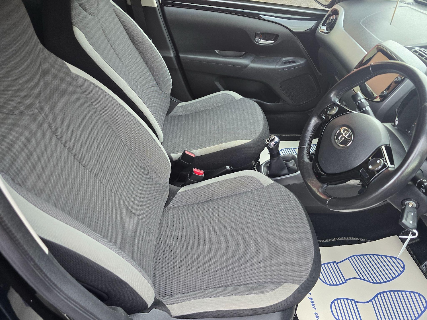 Used Toyota AYGO 2019 for sale - 76994538: Photo 13