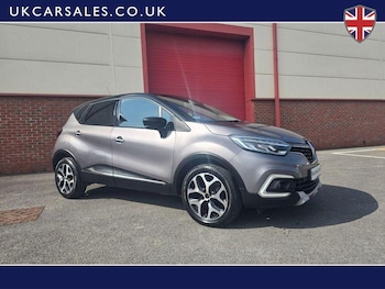 Used Renault Captur 2017 for sale - 76996207: Photo