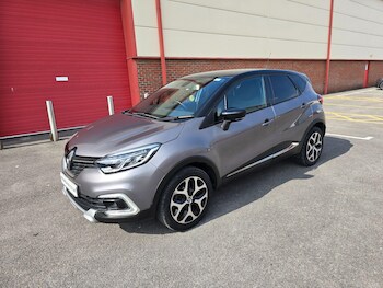 Used Renault Captur 2017 for sale - 76996207: Photo