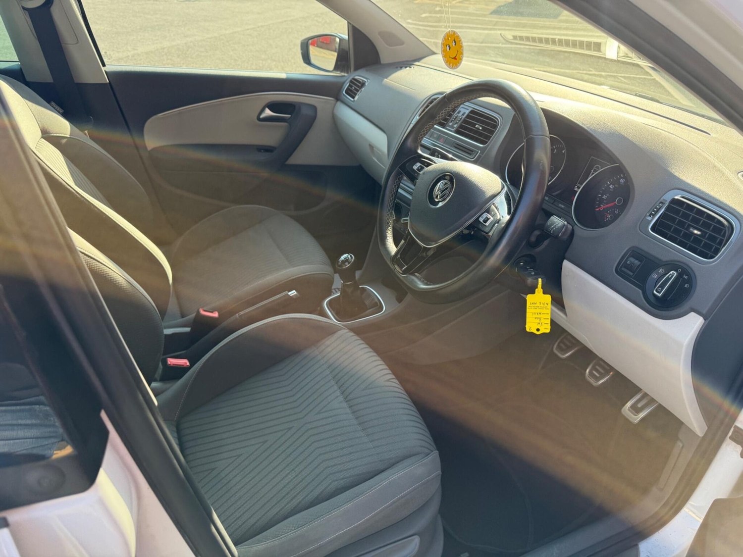 Used Volkswagen Polo 2016 for sale - 77670990: Photo 9