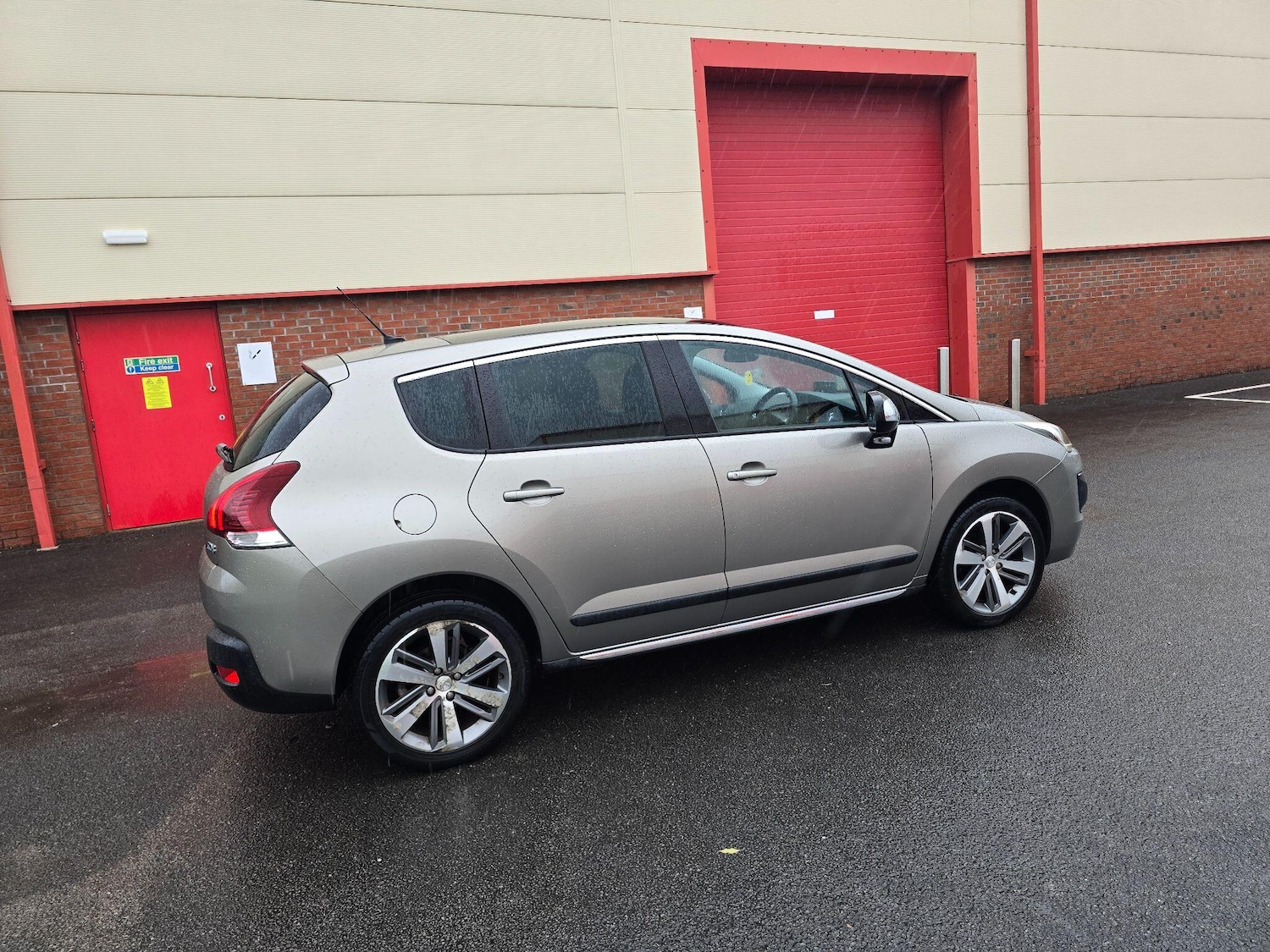 Used Peugeot 3008 for sale - 76994573: Photo 16