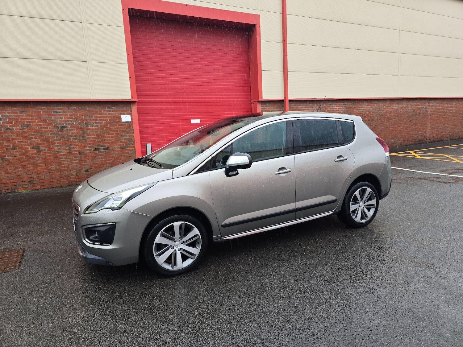 Used Peugeot 3008 for sale - 76994573: Photo 5
