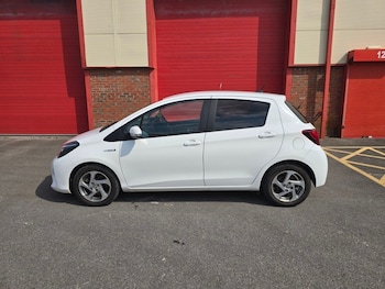 Used Toyota Yaris 2017 for sale - 79046846: Photo
