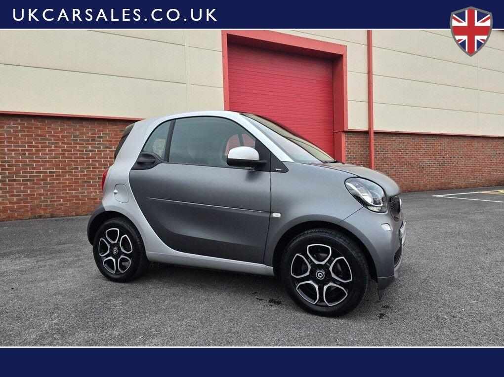 Used smart fortwo 2018 for sale - 76247643: Photo 1