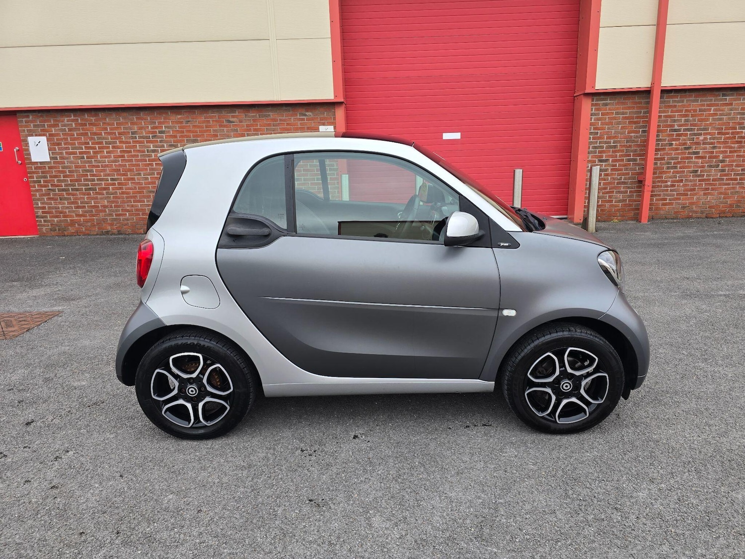 Used smart fortwo 2018 for sale - 76247643: Photo 15