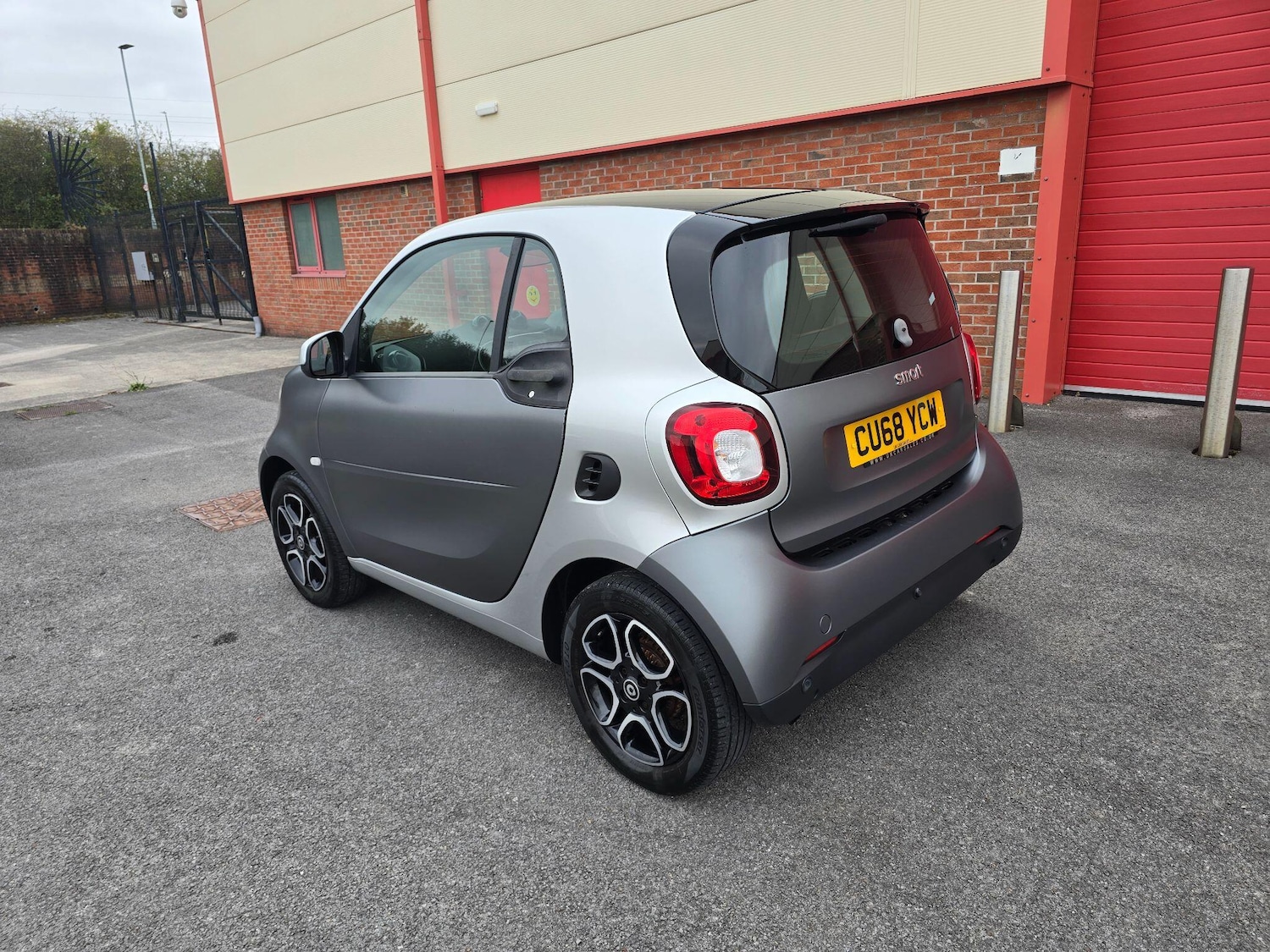 Used smart fortwo 2018 for sale - 76247643: Photo 7