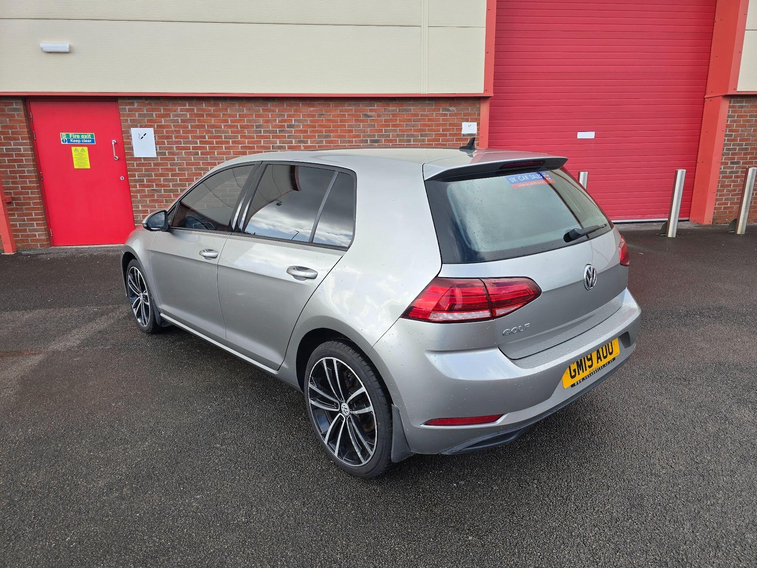 Used Volkswagen Golf 2019 for sale - 76989114: Photo 6