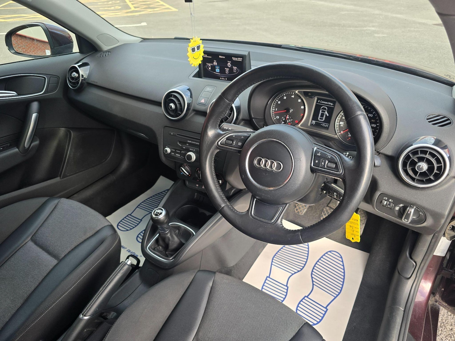 Used Audi A1 2012 for sale - 76607195: Photo 3