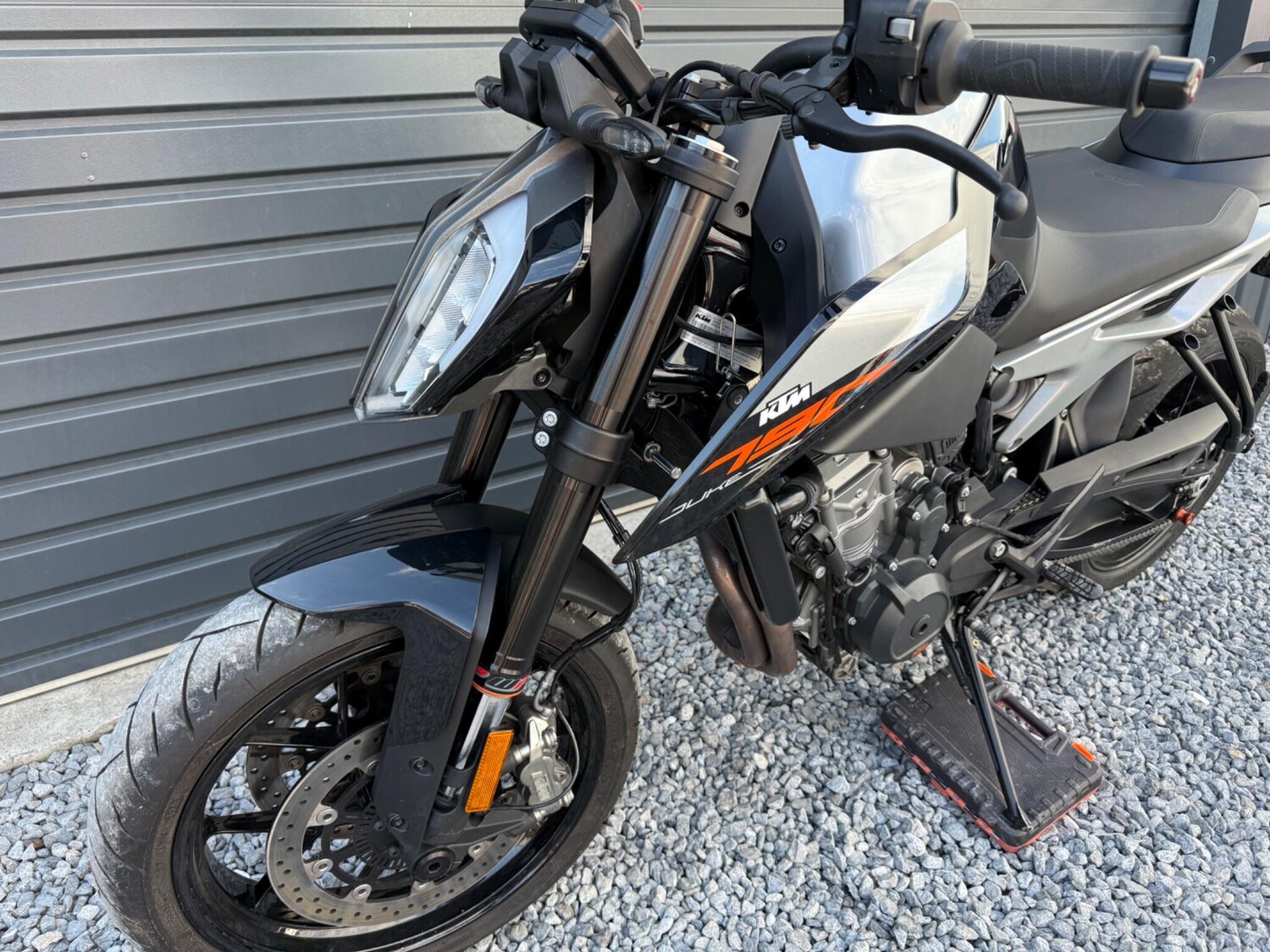 KTM DUKE