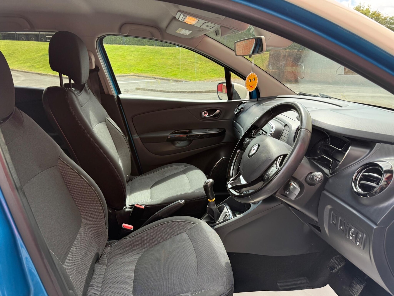 Used Renault Captur 2014 for sale - 76995676: Photo 11