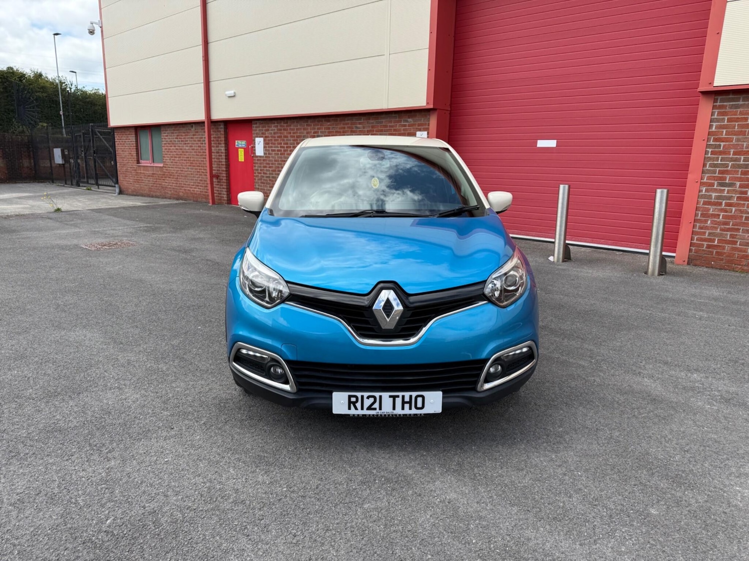 Used Renault Captur 2014 for sale - 76995676: Photo 3