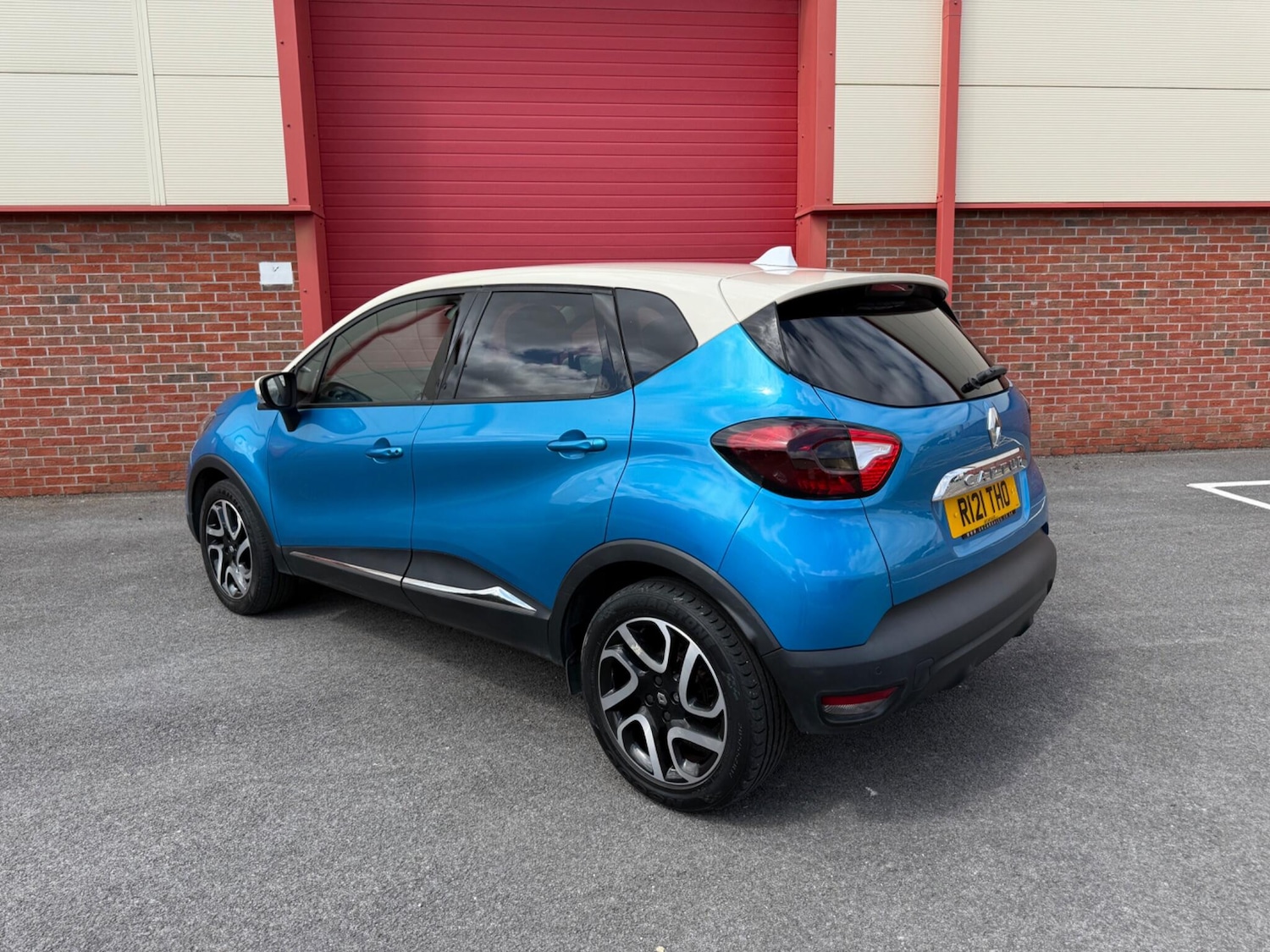 Used Renault Captur 2014 for sale - 76995676: Photo 6