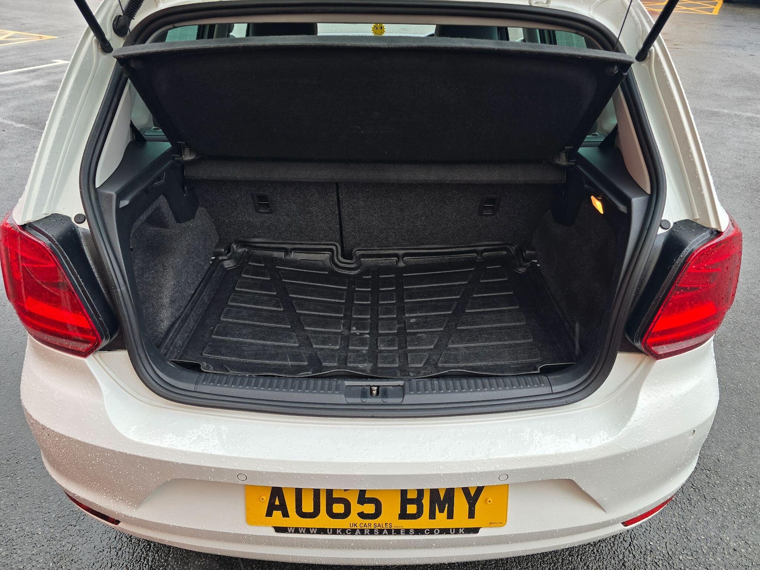 Used Volkswagen Polo 2015 for sale - 76865240: Photo 21