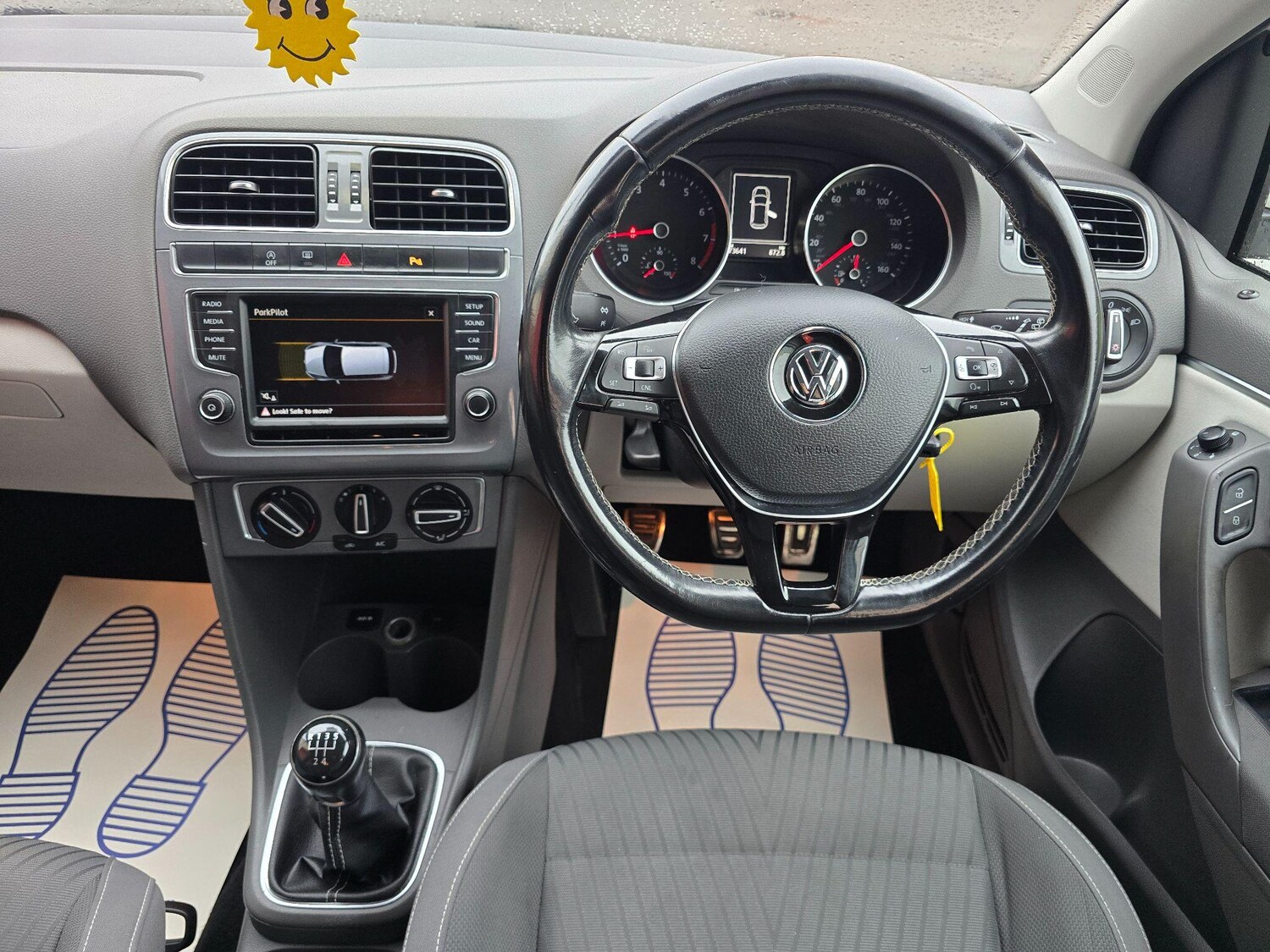 Used Volkswagen Polo 2015 for sale - 76865240: Photo 27