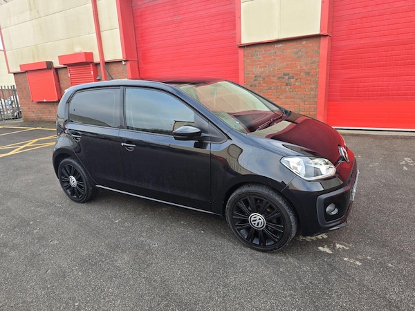 Used Volkswagen up! 2017 for sale - 73869977: Photo 2