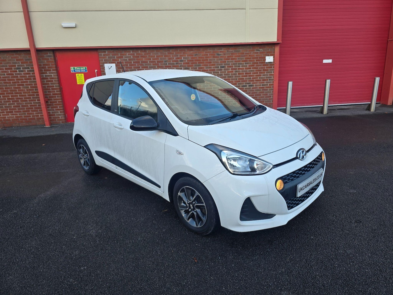 Used Hyundai i10 2019 for sale - 76370762: Photo 8