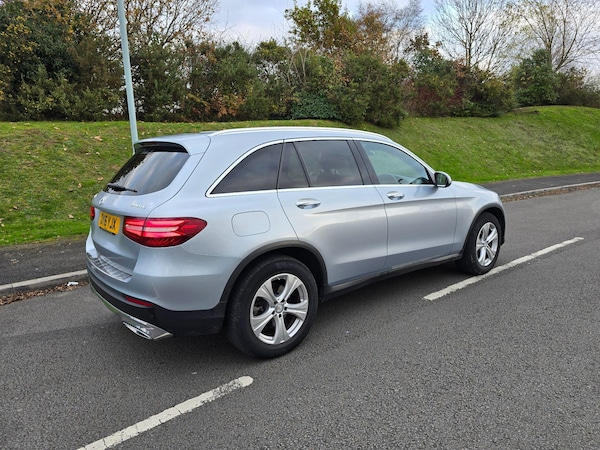 Used Mercedes-Benz GLC 2016 for sale - 72902182: Photo 9