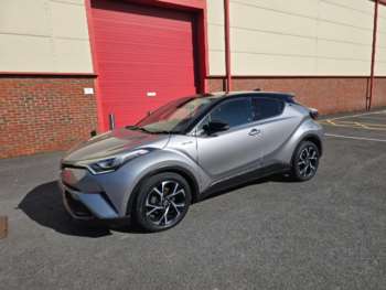 Used Toyota C-HR 2018 for sale - 74533617: Photo