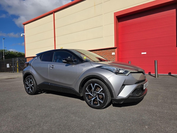 Used Toyota C-HR 2018 for sale - 74533617: Photo 5