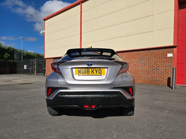 Used Toyota C-HR 2018 for sale - 74533617: Photo 9