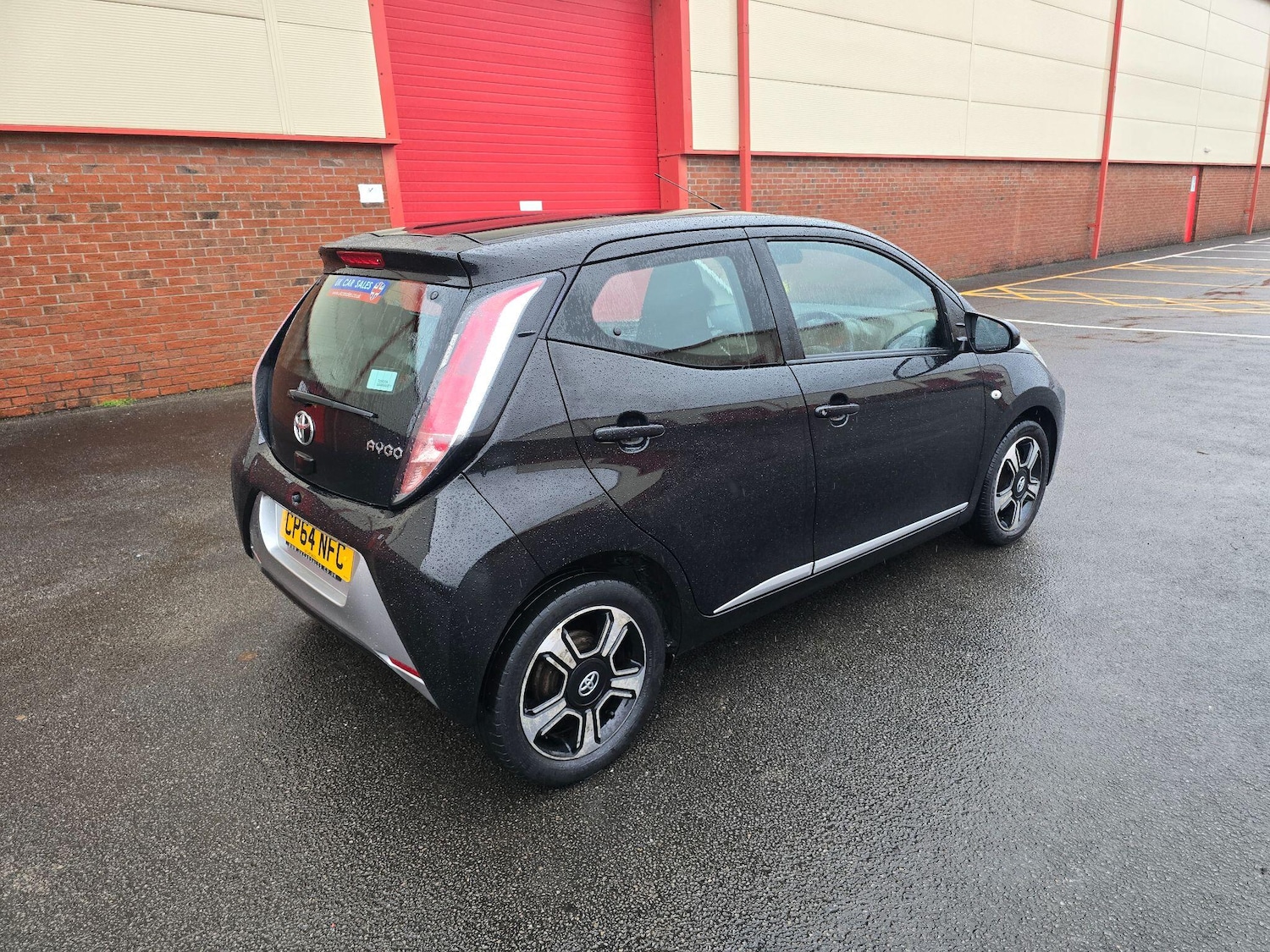 Used Toyota AYGO 2015 for sale - 76823438: Photo 19