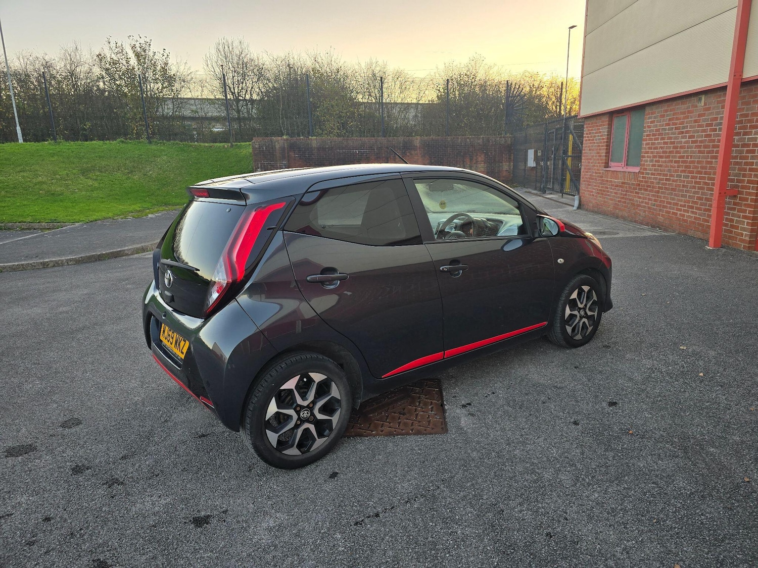 Used Toyota AYGO 2019 for sale - 76992061: Photo 17