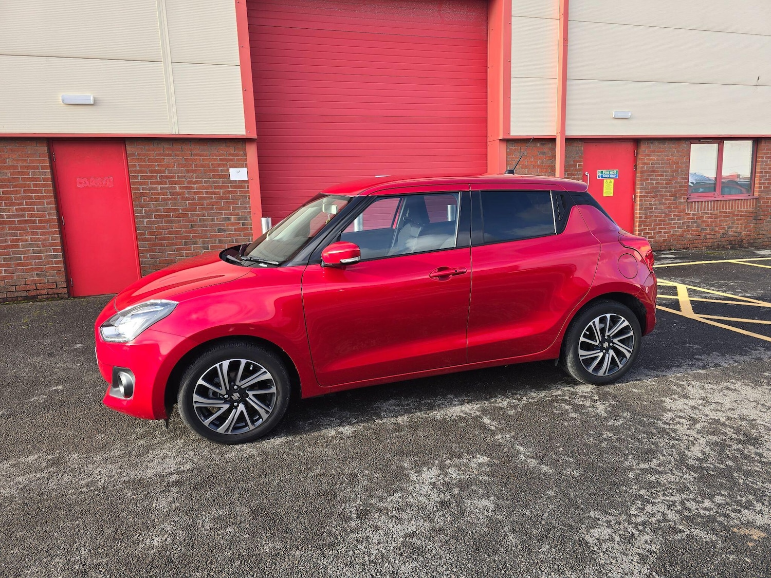 Used Suzuki Swift 2022 for sale - 77510485: Photo 10