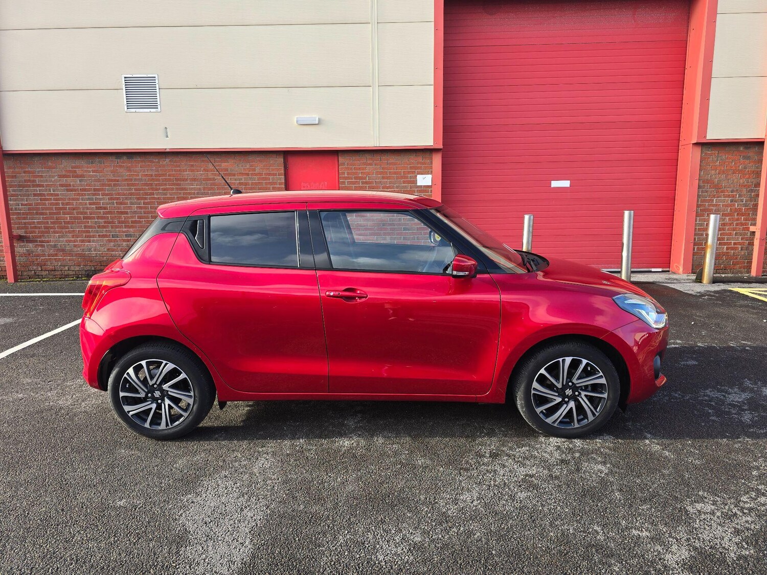 Used Suzuki Swift 2022 for sale - 77510485: Photo 12