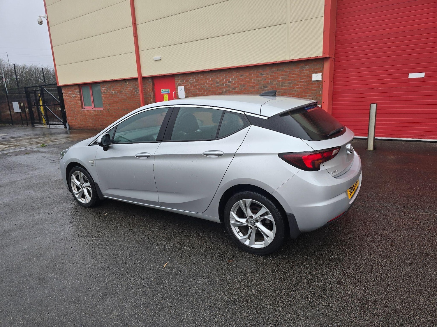 Used Vauxhall Astra 2016 for sale - 77039709: Photo 11