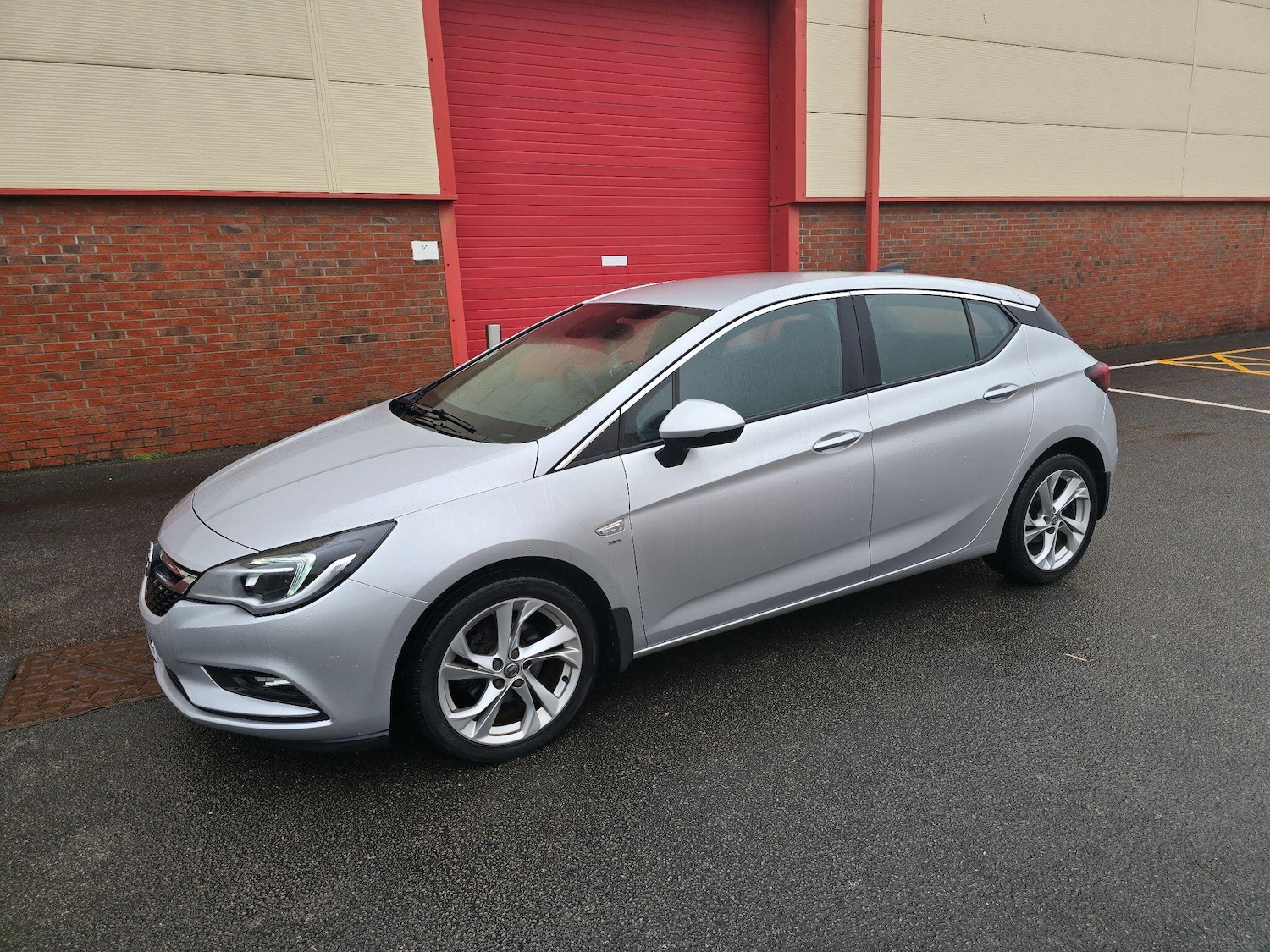 Used Vauxhall Astra 2016 for sale - 77039709: Photo 9
