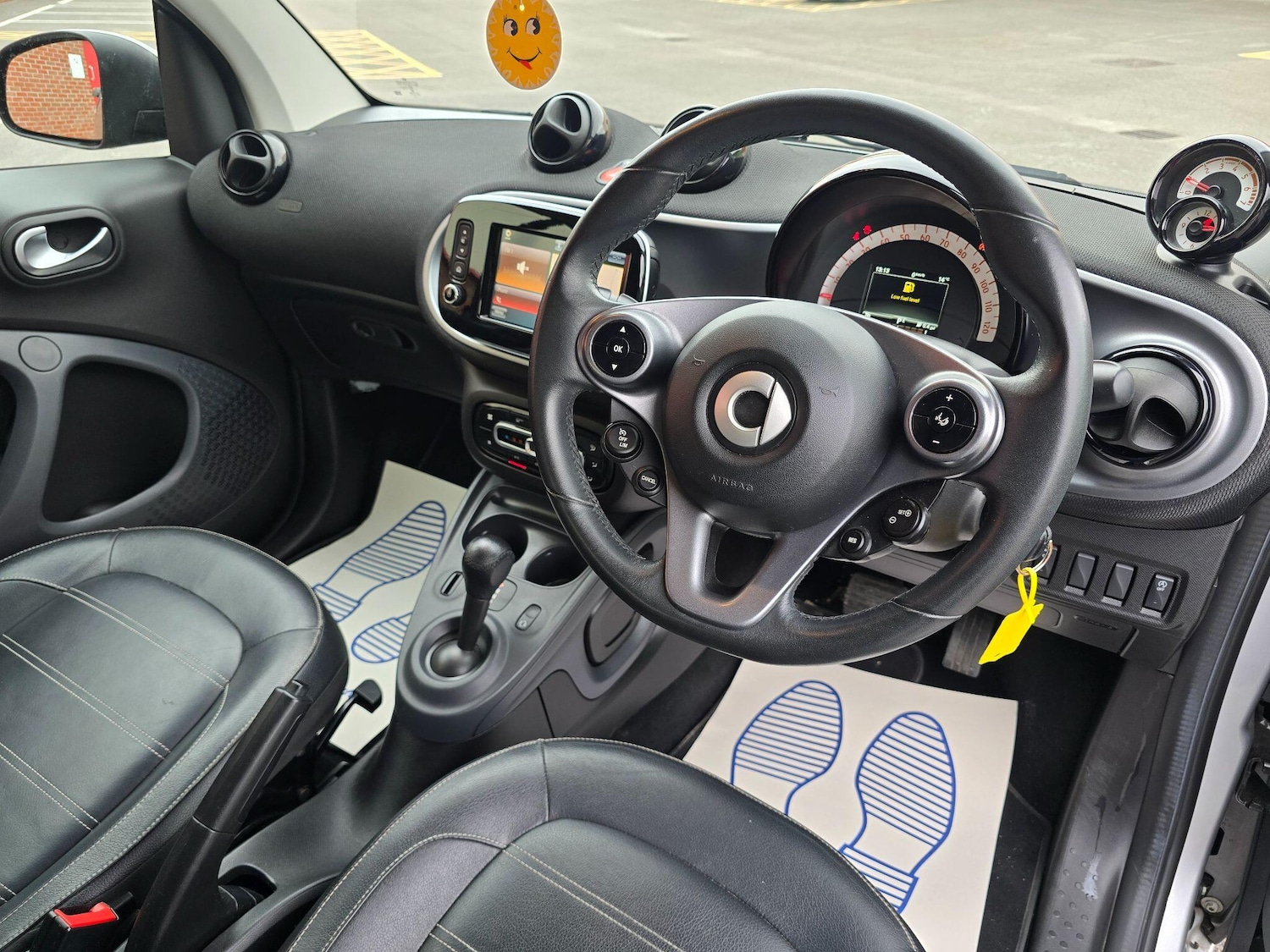 Used smart fortwo 2018 for sale - 76995964: Photo 19