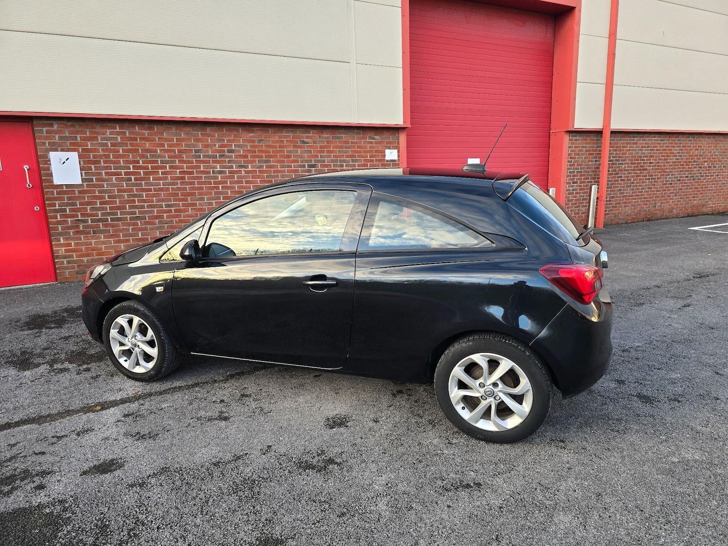 Used Vauxhall Corsa 2015 for sale - 76433298: Photo 17