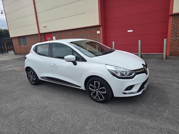 Used Renault Clio 2019 for sale - 75013696: Photo 2